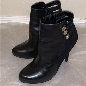 Ankle boots